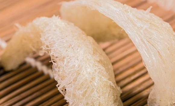 燕窩的功效與作用是什么？吃燕窩對(duì)人體有哪些好處？